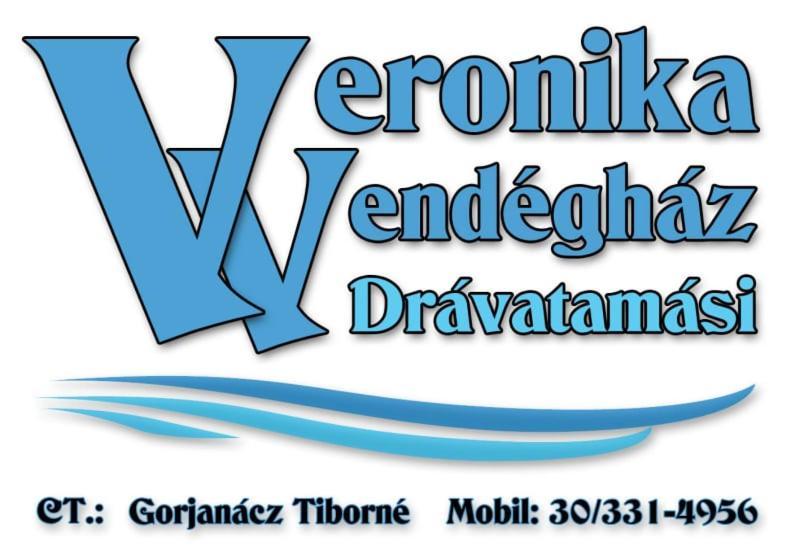 Veronika Guesthouse Dravatamasi Bagian luar foto